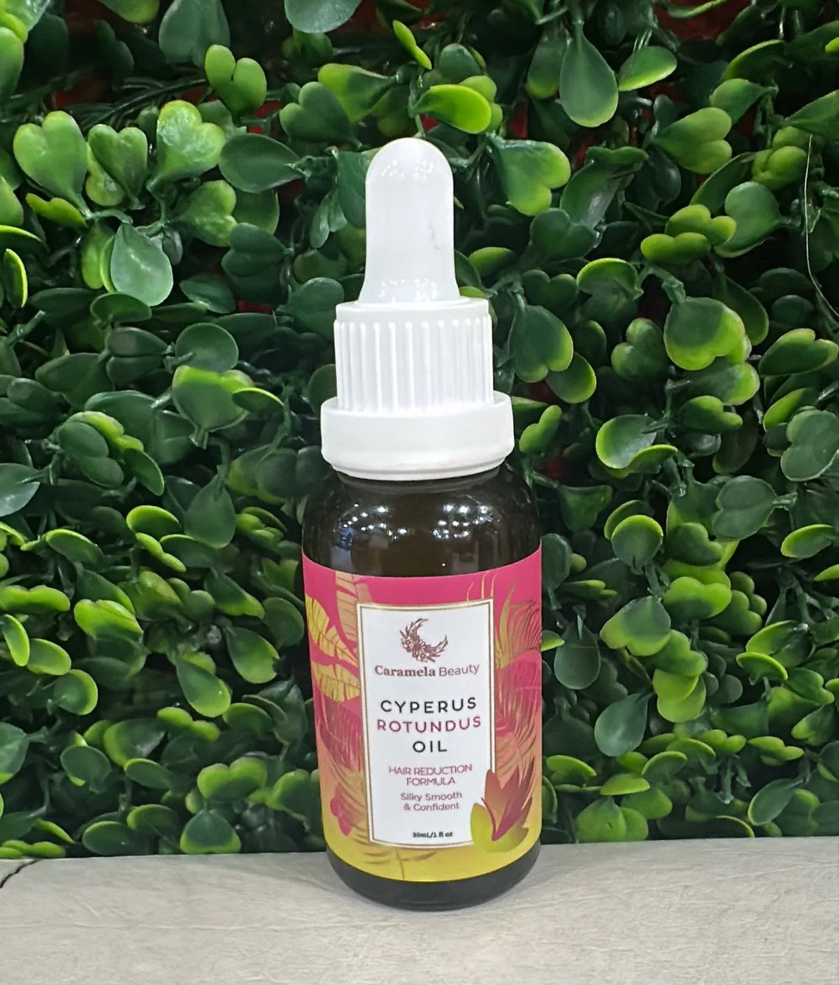 Caramela Beauty Cyperus Rotundus Oil - foto real del producto